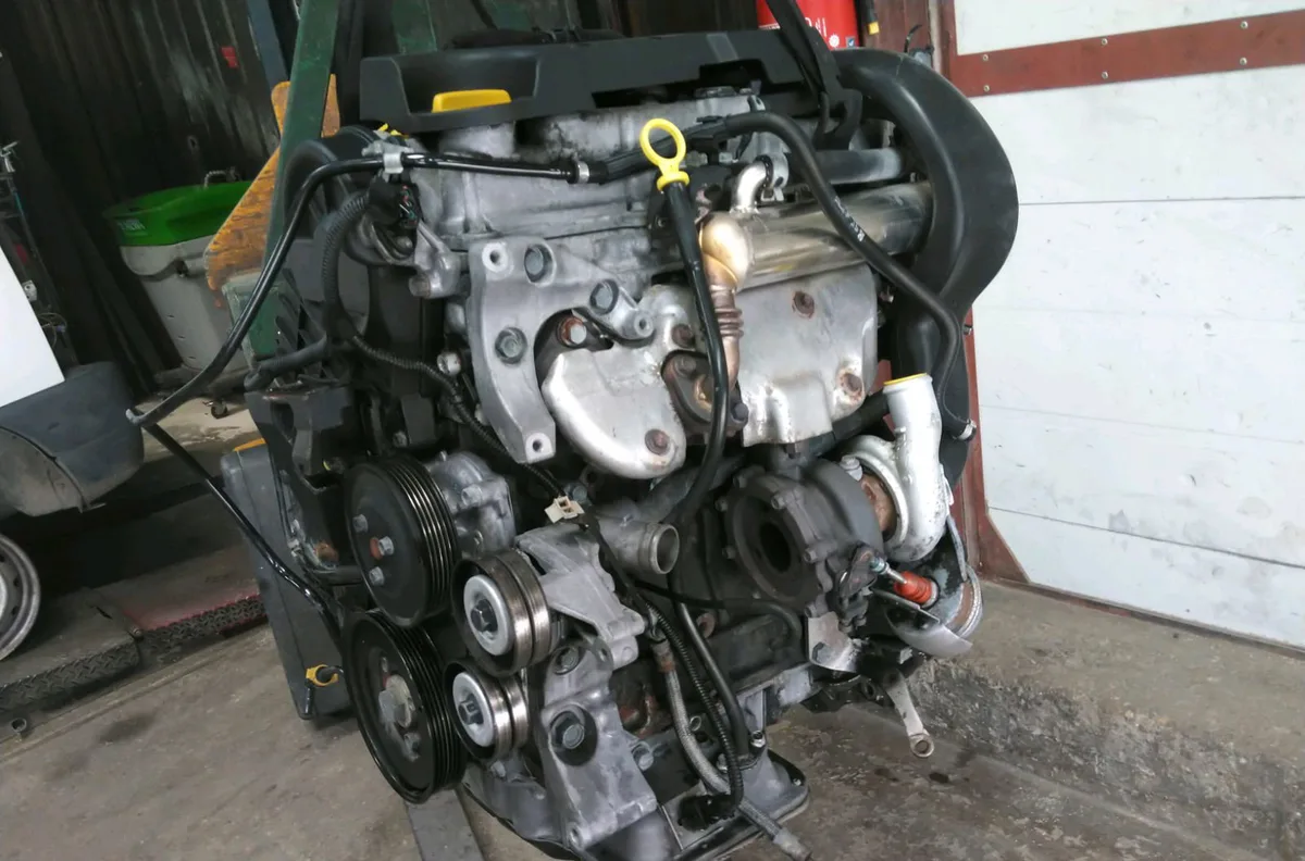 Moteur diesel OPEL MERIVA 2005 occasion