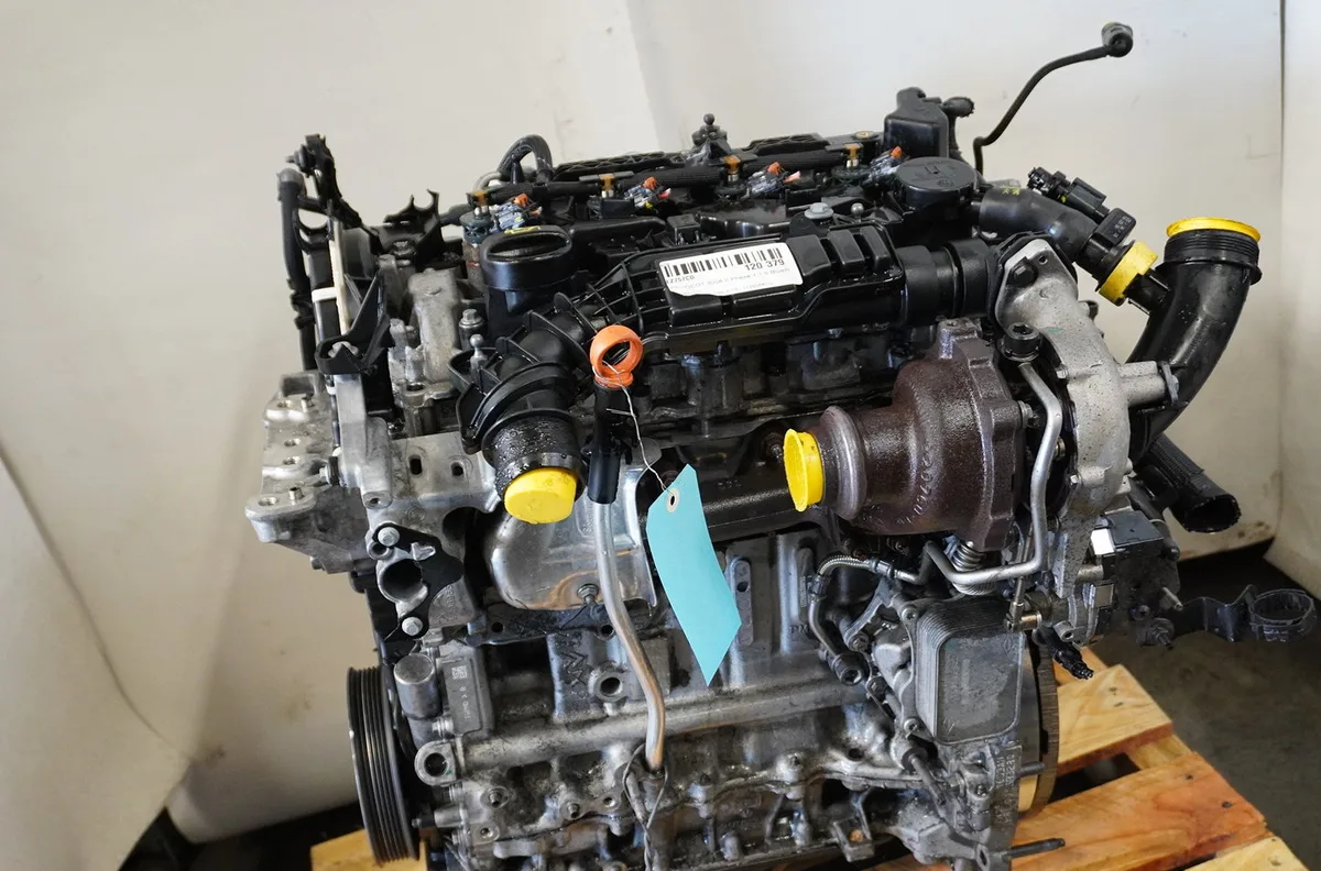 Moteur diesel Peugeot 3008 SUV (MC_, MR_, MJ_, M4_) 1.5 bluehdi 130 (2018) 5 portes occasion