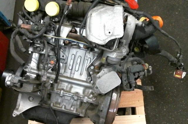 Moteur diesel Peugeot 308 II (LB_, LP_, LW_, LH_, L3_) 1.6 hdi - bluehdi 115 (2013-2021) 5 portes occasion