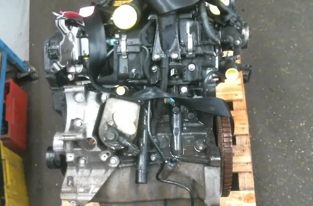 Moteur diesel Renault KANGOO Express (FW0-1_) 1.5 dci 90 (fw0g, fw05, fw08, fw11) (2009) 4 portes occasion