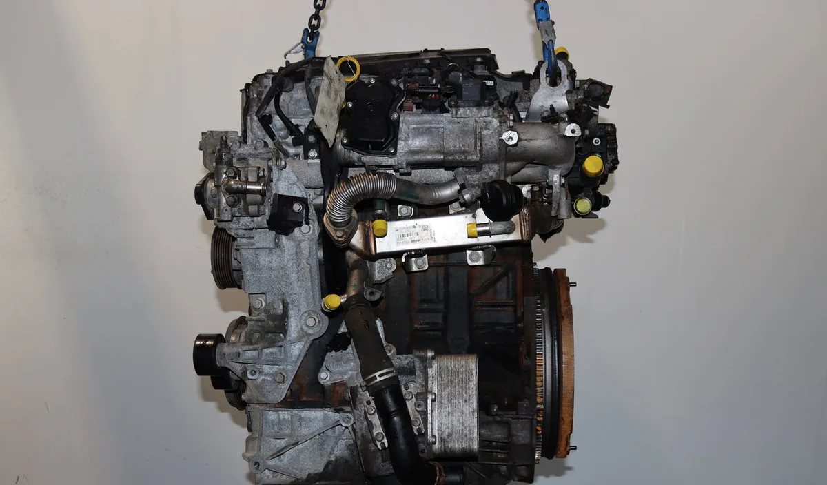 Moteur diesel Renault MASTER III Camionnette (FV) 2.3 dci 145 fwd (fv0e, fv0f, fv0h, fv02, fv0m, fv0s,... (2010) occasio