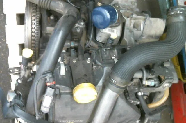 Moteur diesel Renault MEGANE III 3-5 portes (BZ0-1_, B3_) 1.5 dci (bz09, bz0d, bz1w, bz29, bz14) (2009) 5 portes occasio
