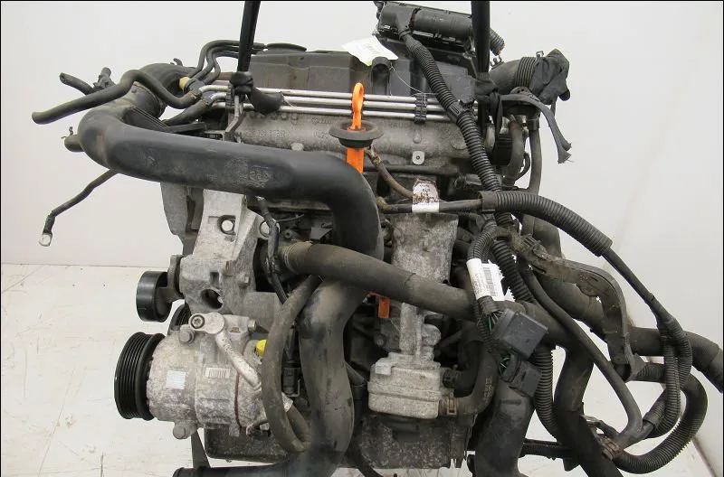 Moteur diesel Seat IBIZA IV SC (6J1, 6P5) 1.9 tdi (2008-2010) occasion