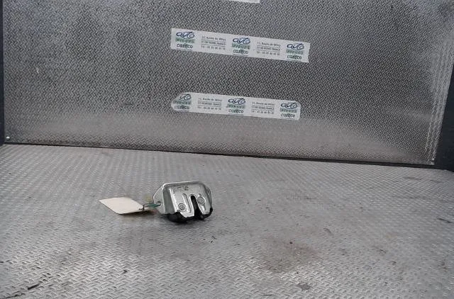 Moteur electrique de hayon-coffre CHEVROLET AVEO 1 occasion