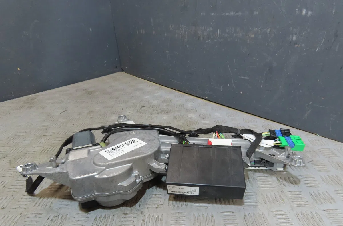 Moteur electrique de hayon-coffre Citroën C5 III Break (RW_) 2.2 hdi (rw4hth) (2008-2011) occasion