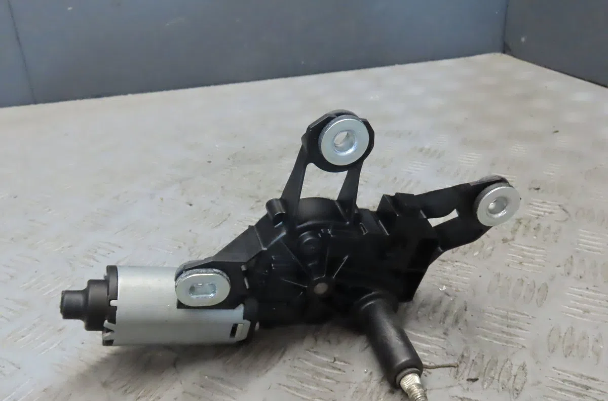 Moteur electrique de hayon-coffre FORD FIESTA 2007 occasion
