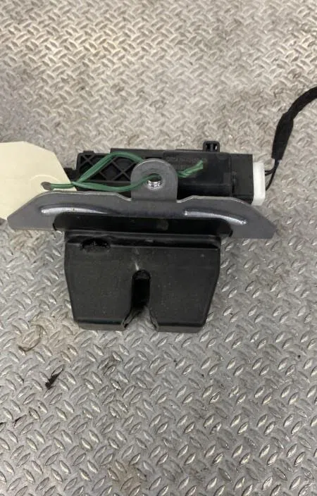 Moteur electrique de hayon-coffre FORD FOCUS 4  FOCUS 4 PHASE 1 occasion
