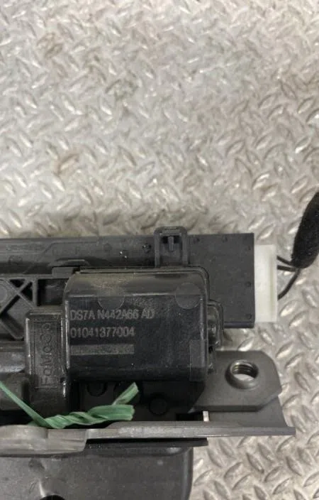 Moteur electrique de hayon-coffre FORD FOCUS 4  FOCUS 4 PHASE 1 occasion