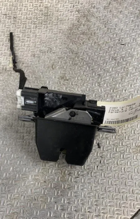 Moteur electrique de hayon-coffre FORD FOCUS 4  FOCUS 4 PHASE 1 occasion