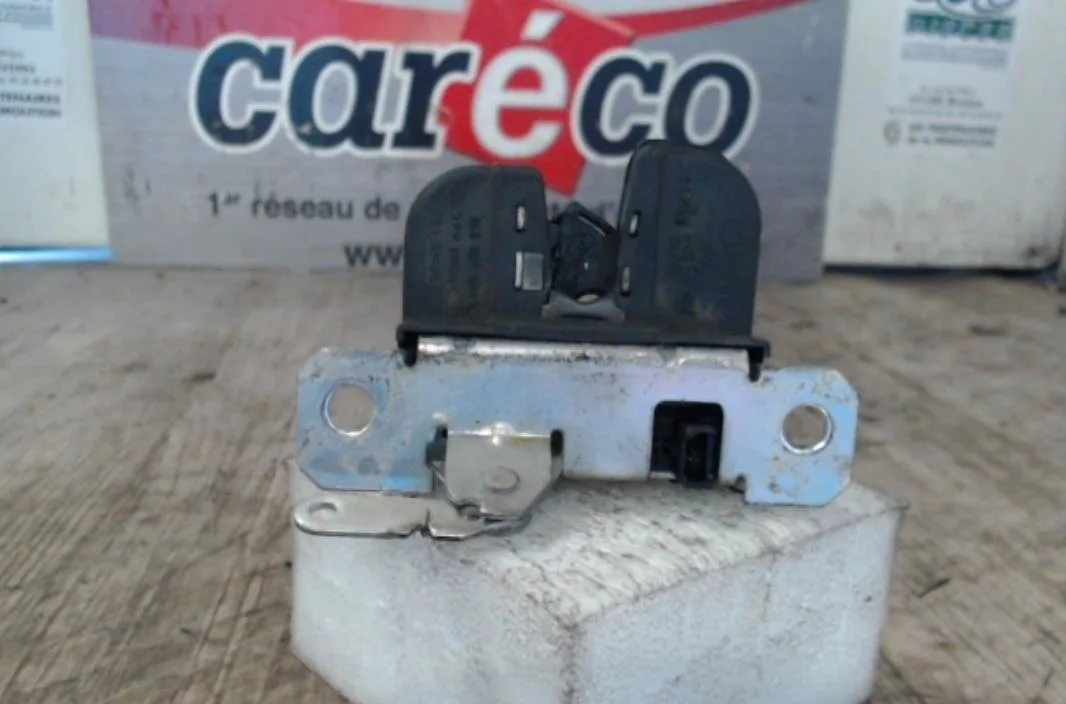 Moteur electrique de hayon-coffre Seat LEON (1M1) 1.9 tdi (1999-2006) occasion