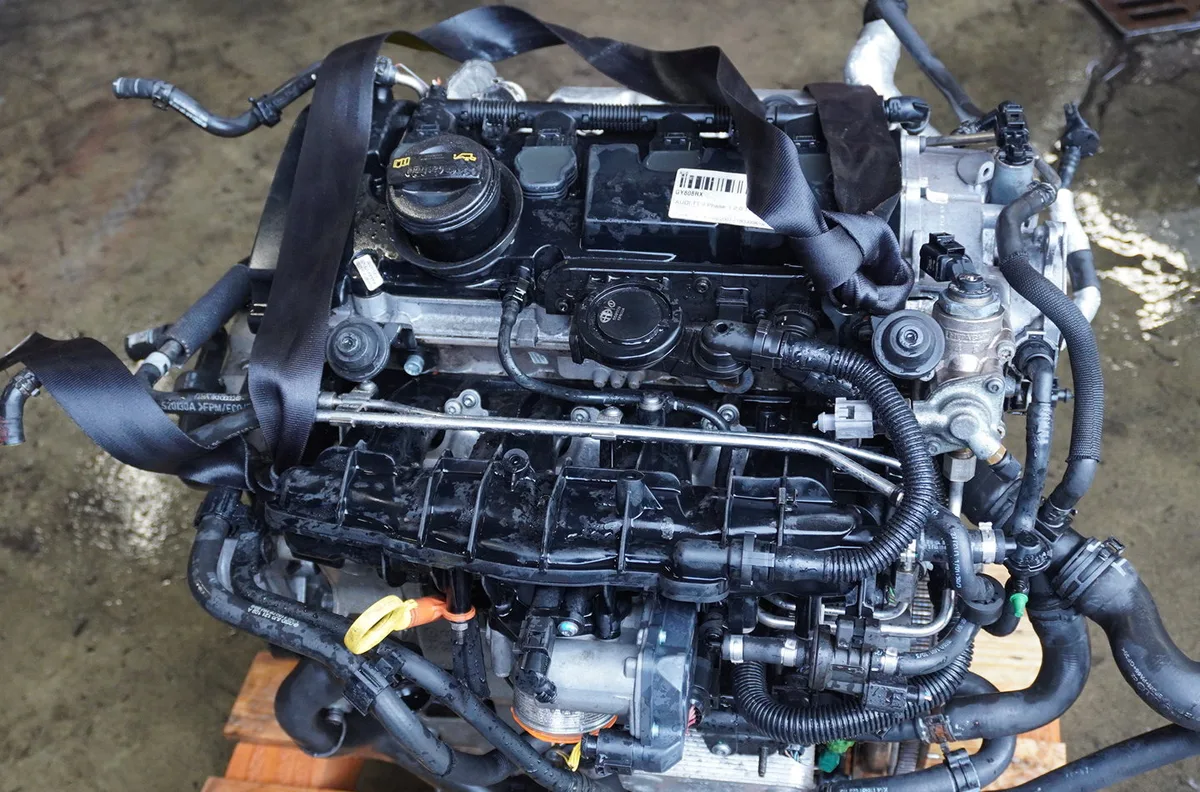 Moteur essence Audi TT Roadster (8J9) 2.0 tfsi (2010-2014) occasion