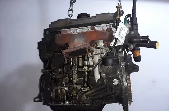 Moteur essence Citroën C2 (JM_) 1.1 (2003-2012) 3 portes occasion