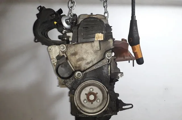 Moteur essence Citroën C2 (JM_) 1.1 (2003-2012) 3 portes occasion