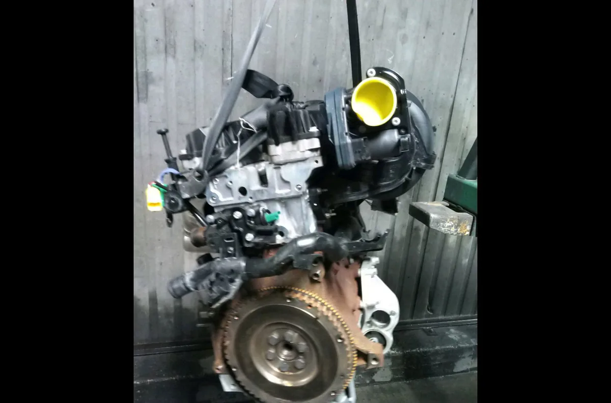 Moteur essence Citroën C4 I (LC_) 1.6 16v (2004-2011) 5 portes occasion