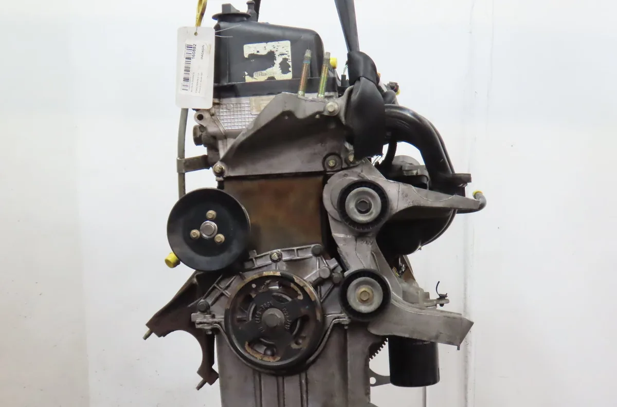 Moteur essence Ford FIESTA V (JH_, JD_) 1.3 (2001-2008) 3 portes occasion