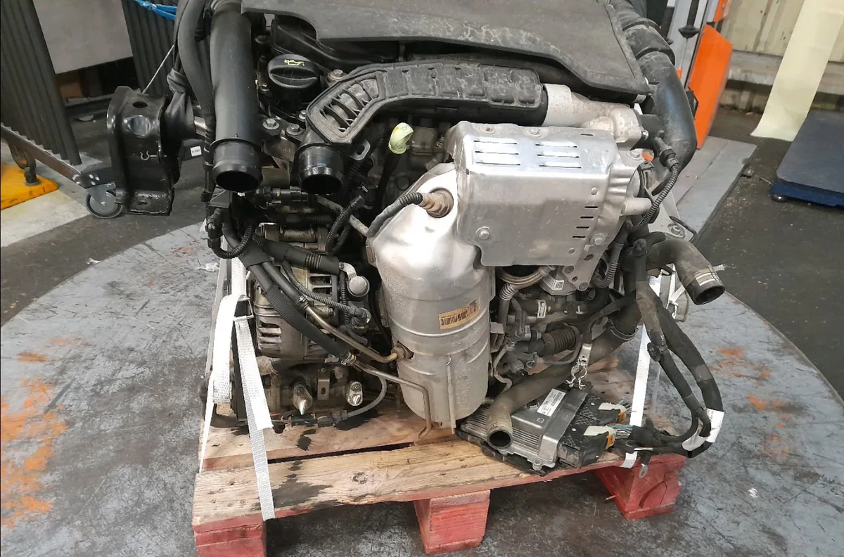 Moteur essence Peugeot 2008 I (CU_) 1.2 thp 110 - puretech 110 (2015) 5 portes occasion