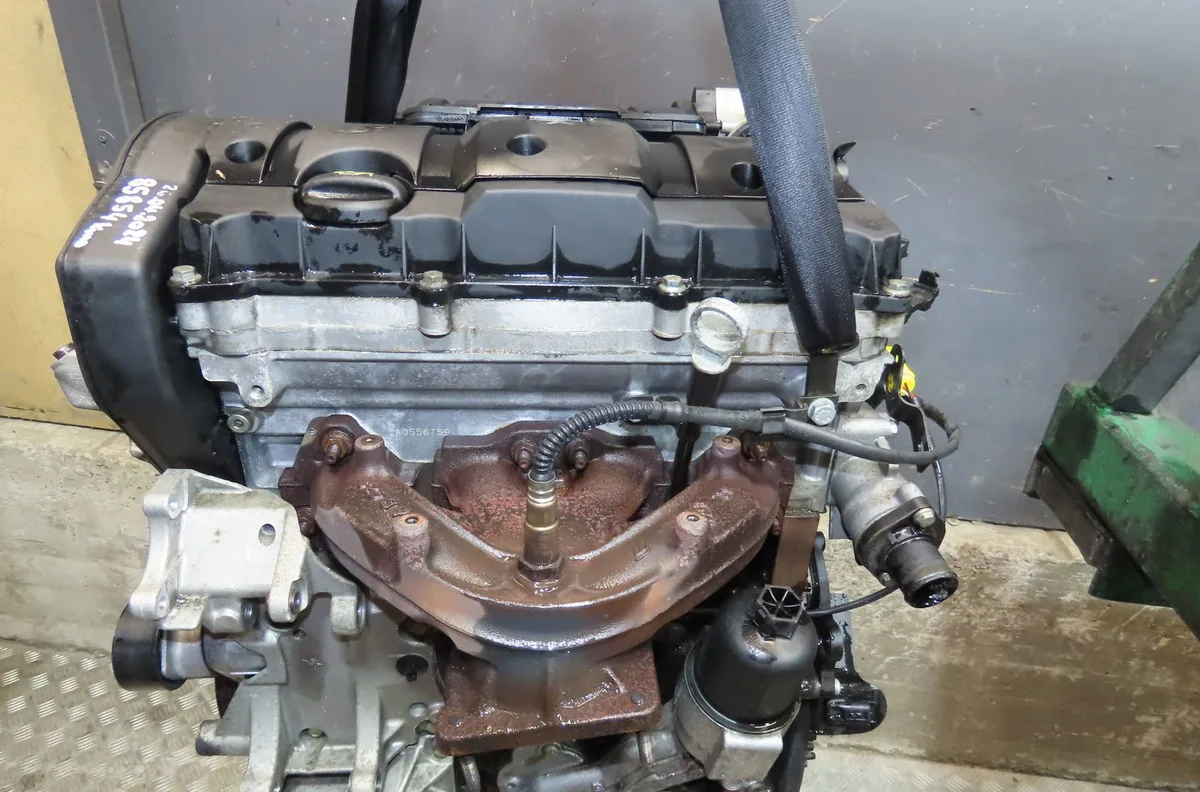 Moteur essence Peugeot 206 SW (2E-K) 1.6 16v (2002) occasion