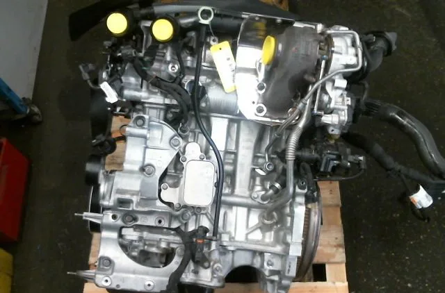 Moteur essence Peugeot 3008 SUV (MC_, MR_, MJ_, M4_) 1.2 hybrid 136 (mrhpye) (2023) occasion