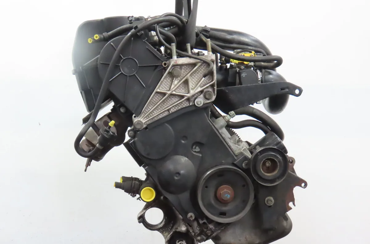 Moteur essence Peugeot 306 Décapotable (7D, N3, N5) 1.8 (1994-2002) occasion