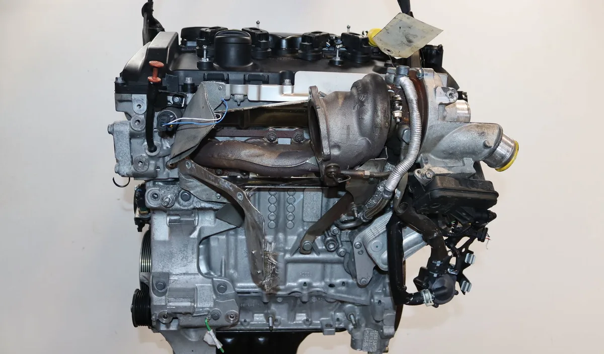 Moteur essence Peugeot 308 III (FB_, FH_, FP_, F3_) Hybrid 225 (f3dgyt) (2021) occasion