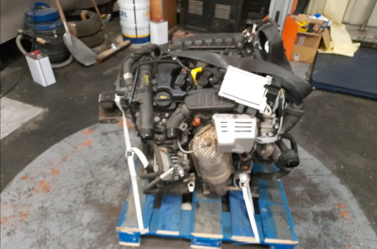Moteur essence Peugeot PARTNER TEPEE 1.2 thp (2016) occasion