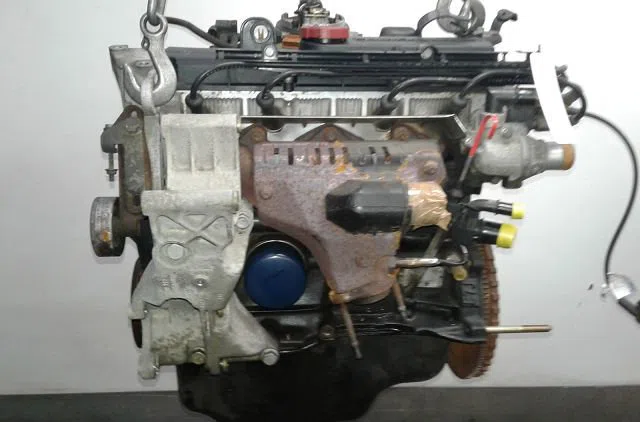 Moteur essence Renault CLIO I (B-C57_, 5-357_) 1.4 (b57j, c57j, b57p) (1991-1998) occasion