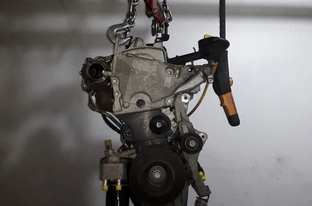 Moteur essence Renault CLIO III (BR0-1, CR0-1) 1.2 16v (br0p, cr0p) (2007-2014) occasion