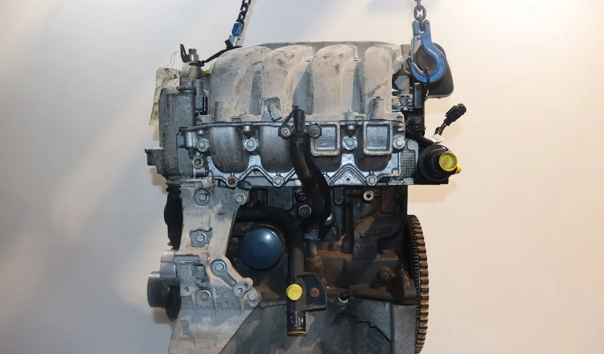 Moteur essence Renault CLIO III (BR0-1, CR0-1) 1.6 16v gt (br10, cr10) (2009-2014) 5 portes occasion