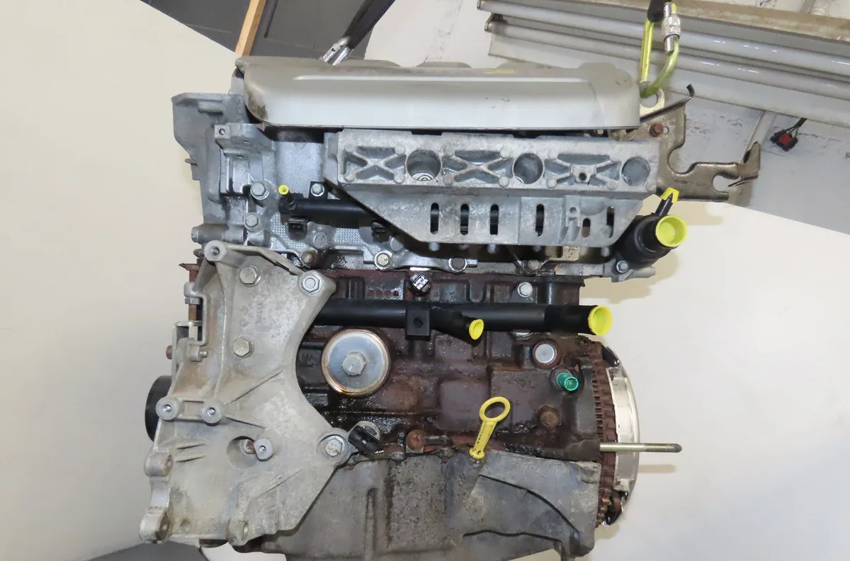 Moteur essence Renault MEGANE I Coupé (DA0-1_) 1.4 16v (da0d, da1h, da0w, da10) (1999-2003) occasion