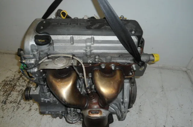 Moteur essence SUZUKI SWIFT III 2009 occasion
