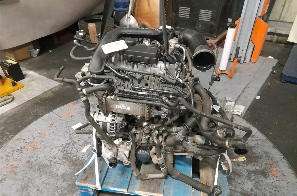 Moteur essence Volkswagen POLO VI (AW1, BZ1, AE1) 1.0 tsi (2017) occasion
