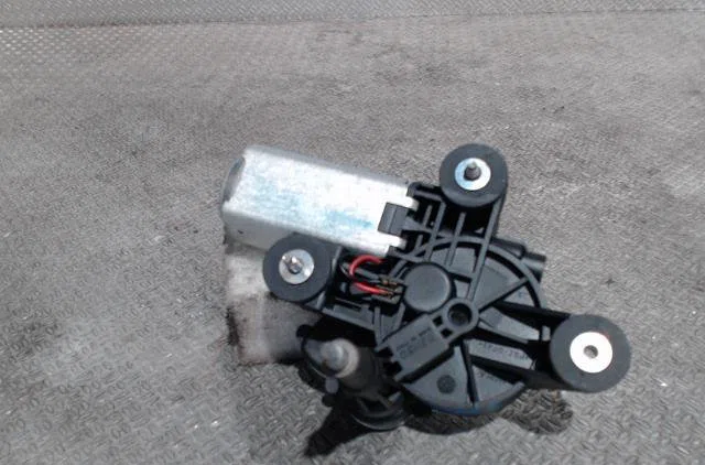 Moteur essuie-glace ar gauche ALFA ROMEO 159  159 BREAK occasion