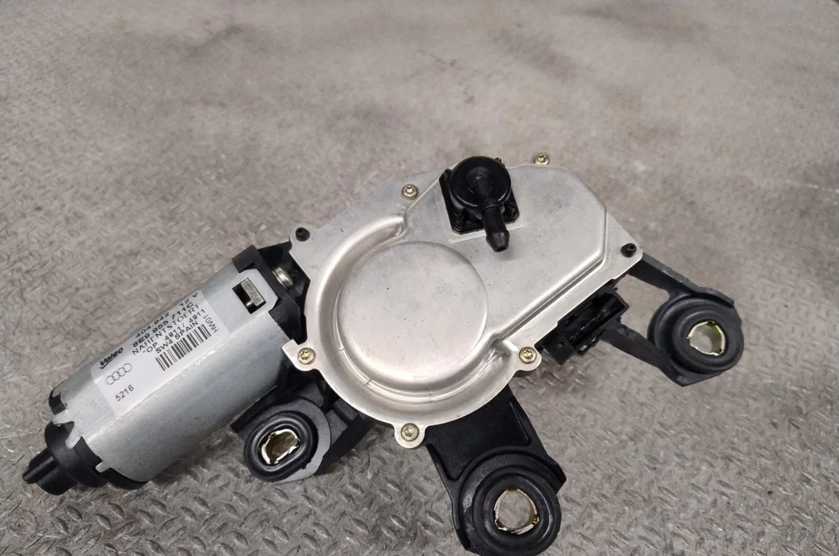 Moteur essuie-glace ar gauche Audi Q7 (4LB) 3.0 tdi quattro (2006-2008) 5 portes occasion