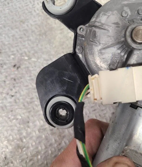 Moteur essuie-glace ar gauche CITROEN C2  C2 PHASE 1 occasion
