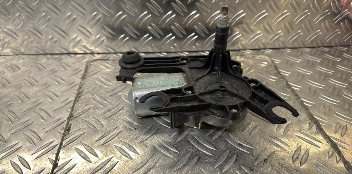 Moteur essuie-glace ar gauche Citroen C3 II (SC_) 1.4 hdi 70 (sc8hzc, sc8hr0, sc8hp4) (2009) 5 portes occasion