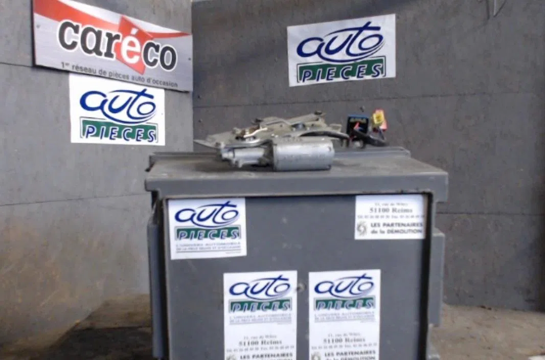 Moteur essuie-glace ar gauche CITROEN XANTIA  XANTIA PHASE 2 occasion