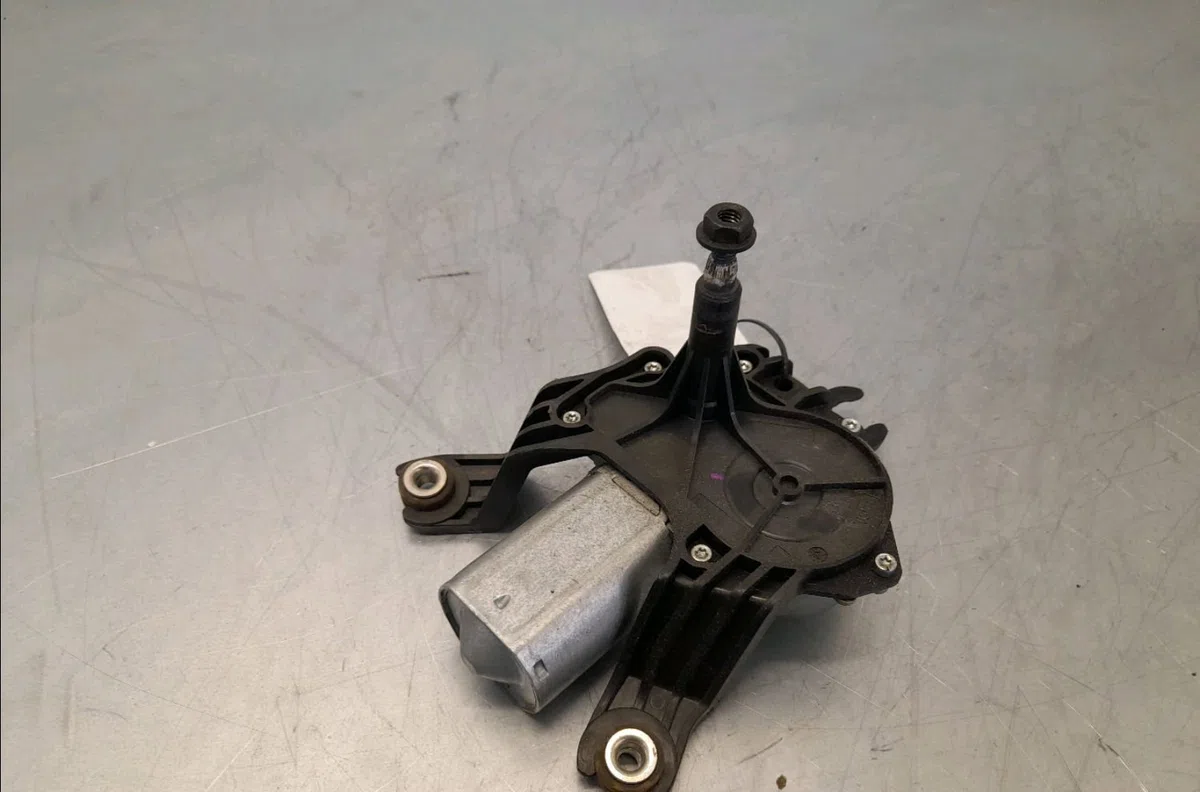 Moteur essuie-glace ar gauche Dacia LOGAN MCV (KS_) 1.5 dci (ks0w) (2007-2012) 5 portes occasion