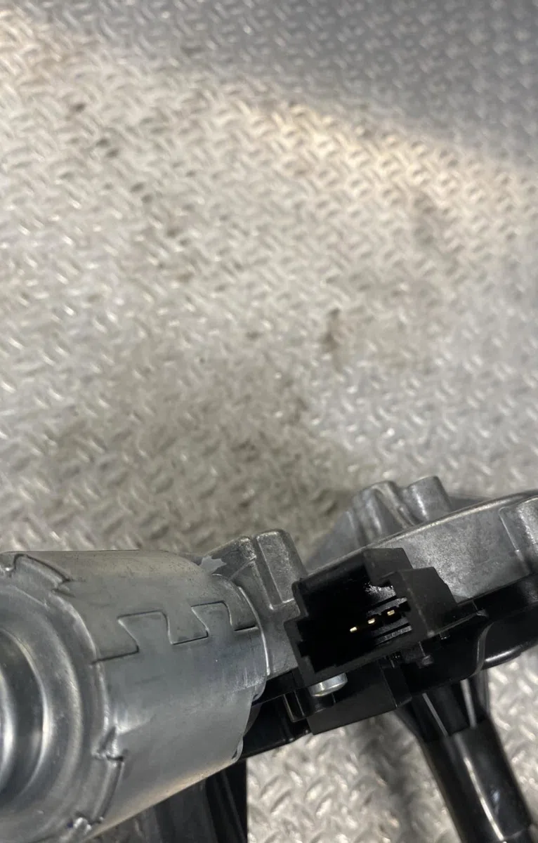 Moteur essuie-glace ar gauche DS DS3 CROSSBACK  DS3 CROSSBACK occasion