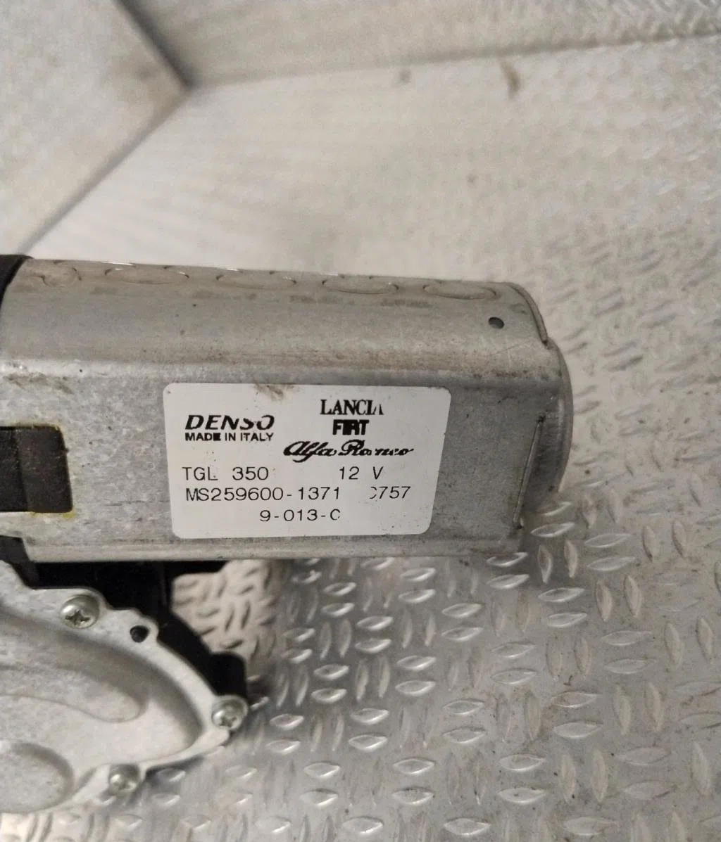 Moteur essuie-glace ar gauche FIAT 500 2  500 2 PHASE 1 occasion
