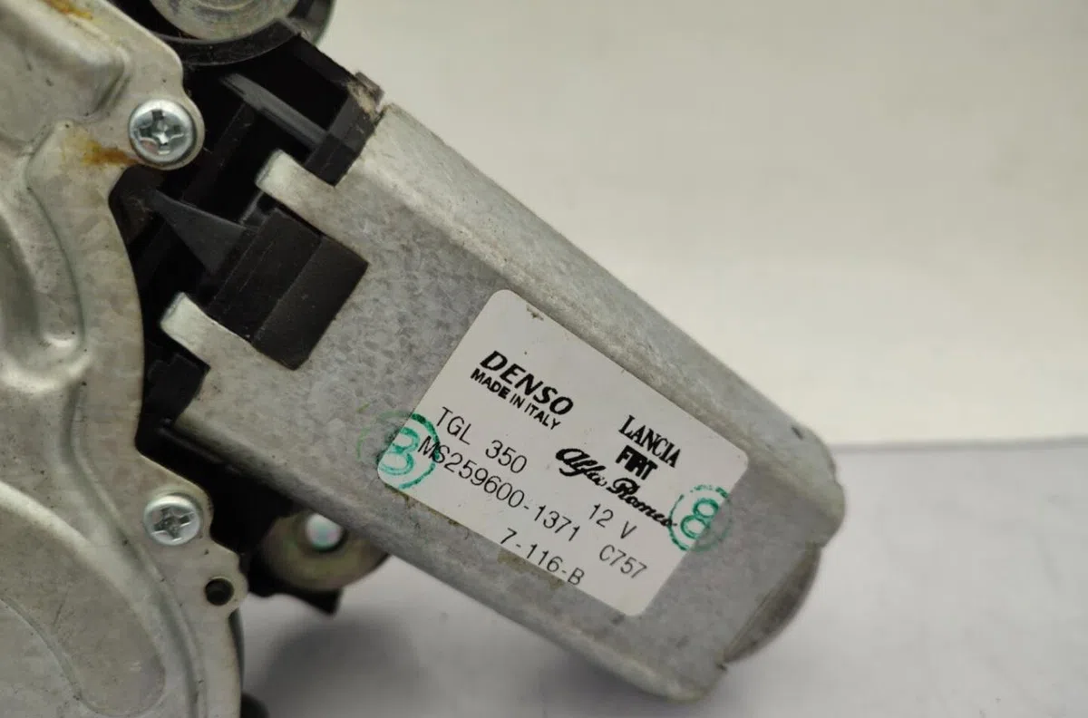 Moteur essuie-glace ar gauche FIAT 500 2 PHASE 2 occasion