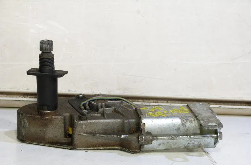 Moteur essuie-glace ar gauche FIAT PANDA 1 PHASE 1 occasion