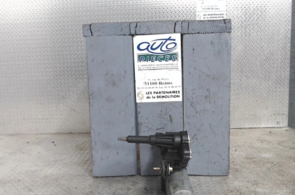 Moteur essuie-glace ar gauche FIAT STILO  STILO occasion