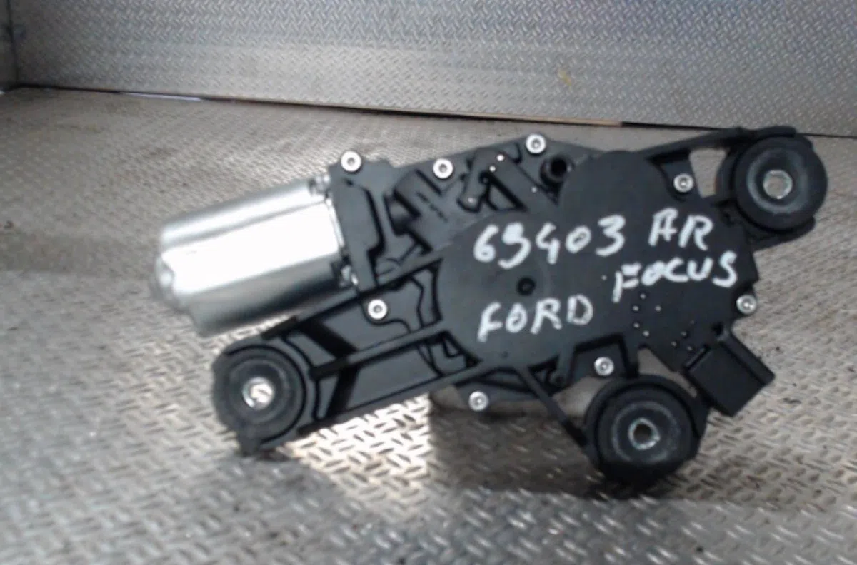 Moteur essuie-glace ar gauche FORD FOCUS 2  FOCUS 2 PHASE 1 occasion