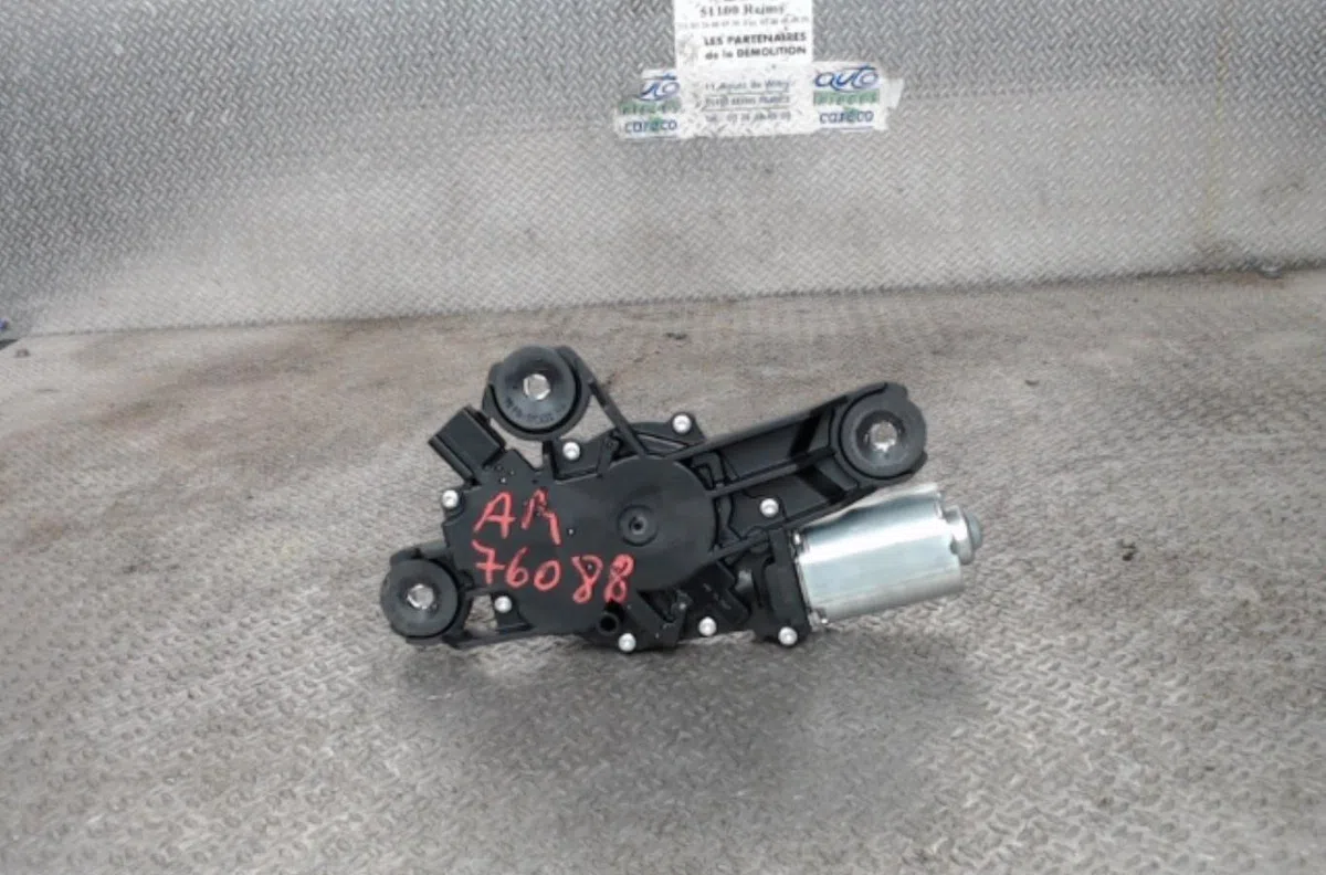 Moteur essuie-glace ar gauche Ford FOCUS III 1.6 tdci (2010-2017) occasion