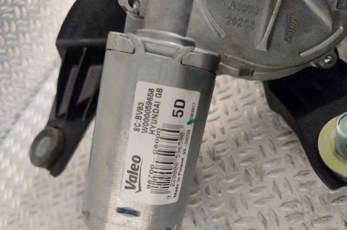 Moteur essuie-glace ar gauche HYUNDAI I 20 2  I 20 2 PHASE 1 occasion