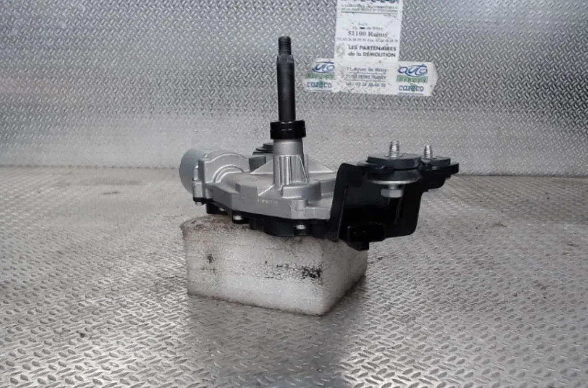 Moteur essuie-glace ar gauche Kia CEE'D (JD) 1.6 crdi 136 (2015-2018) occasion