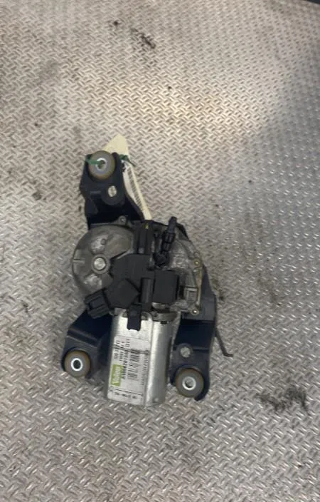 Moteur essuie-glace ar gauche MERCEDES CLASSE A 169  CLASSE A 169 PHASE 2 occasion