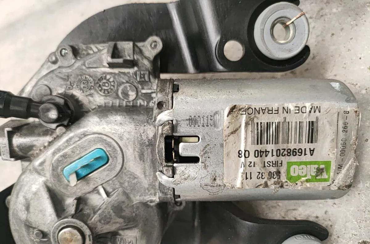 Moteur essuie-glace ar gauche MERCEDES CLASSE B 245 PHASE 2 occasion