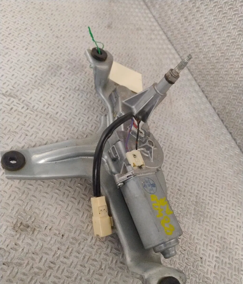 Moteur essuie-glace ar gauche MITSUBISHI GRANDIS  GRANDIS occasion