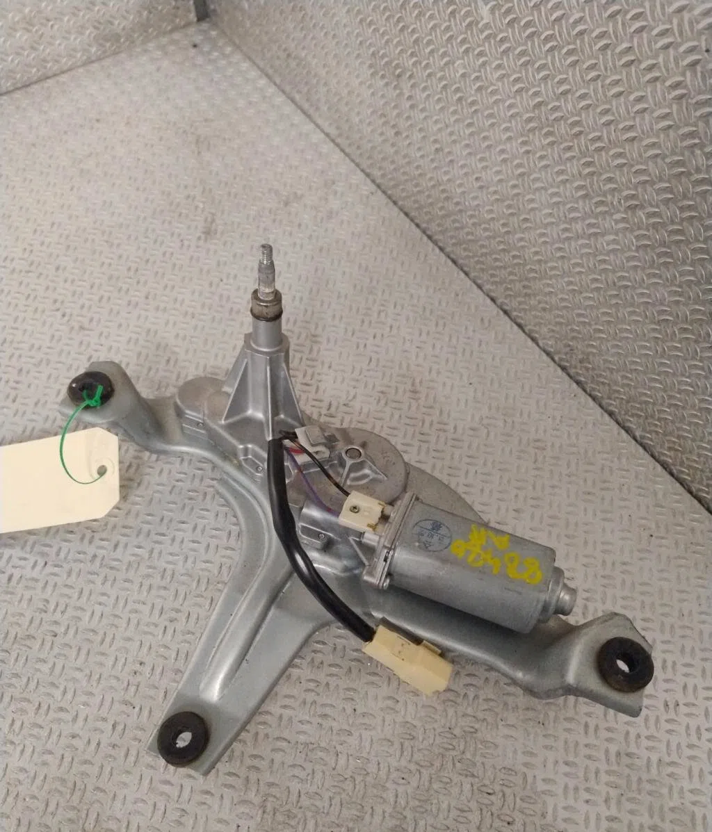 Moteur essuie-glace ar gauche MITSUBISHI GRANDIS  GRANDIS occasion